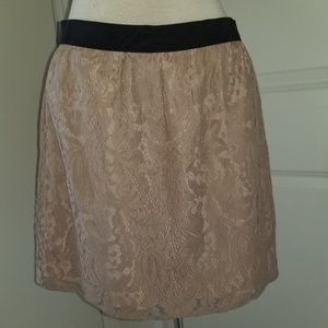 Ann Taylor Loft Women's mini skirt lace